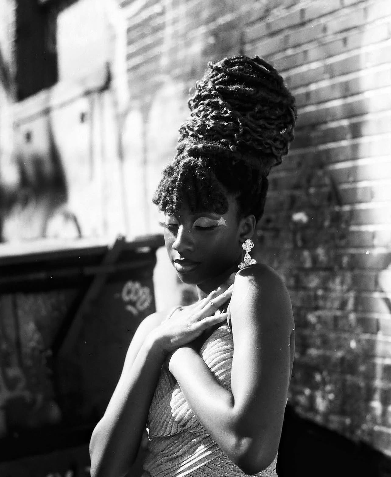 Model in an Alleyway